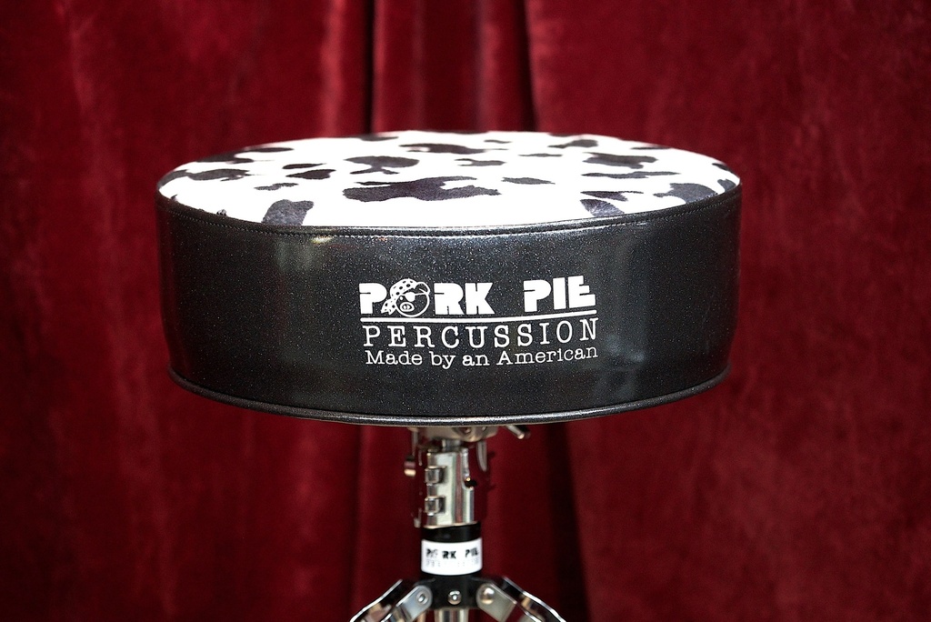 [PPRTH-BS-COW] Pork Pie Throne - Round / Black Sparkle Side / Cow Top